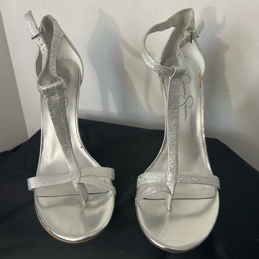Jessica Simpson Silver Elegant Heels with Strappy Design